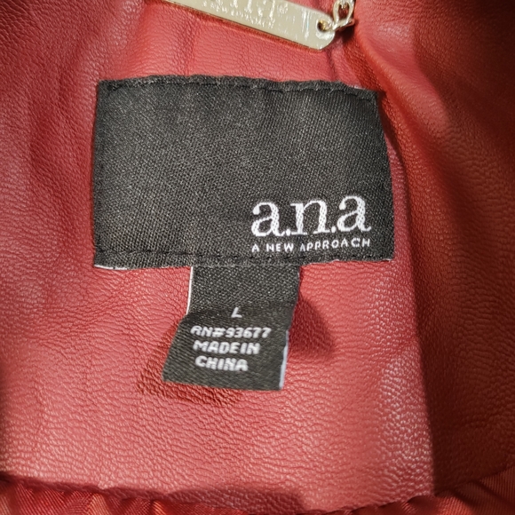 Jacket - Picture 4 of 5